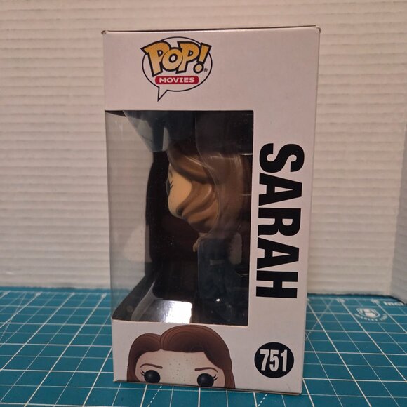 Funko POP Movies The Craft Sarah Horror 751 Vinyl Figure - Picture 2 of 6